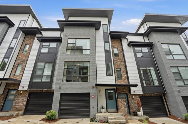 962 Moda Drive, Atlanta, GA 30316