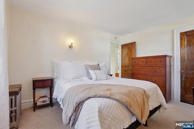 95 Rollinson Street, West Orange, NJ 07052