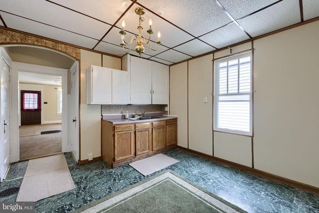 249 S WALNUT ST, Dallastown, PA 17313