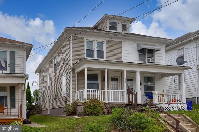 249 S WALNUT ST, Dallastown, PA 17313