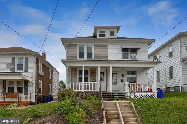 249 S WALNUT ST, Dallastown, PA 17313