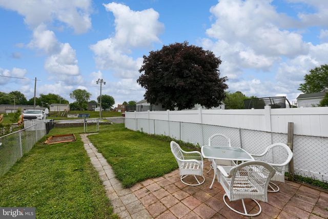 249 S WALNUT ST, Dallastown, PA 17313