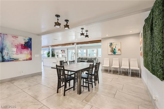 2890 Belcastro Street, Las Vegas, NV 89117