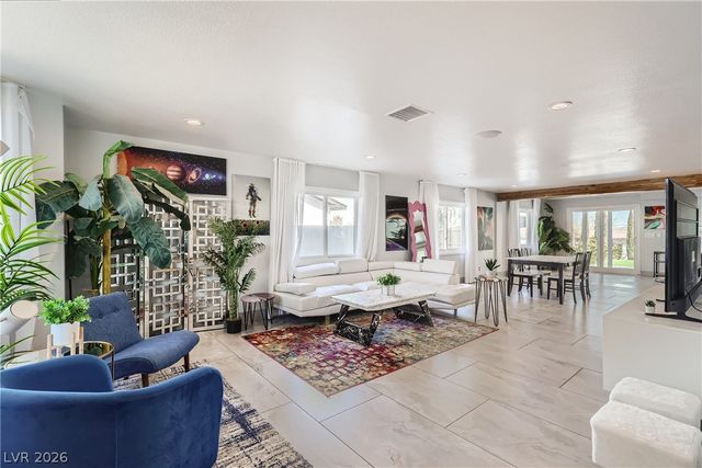 2890 Belcastro Street, Las Vegas, NV 89117
