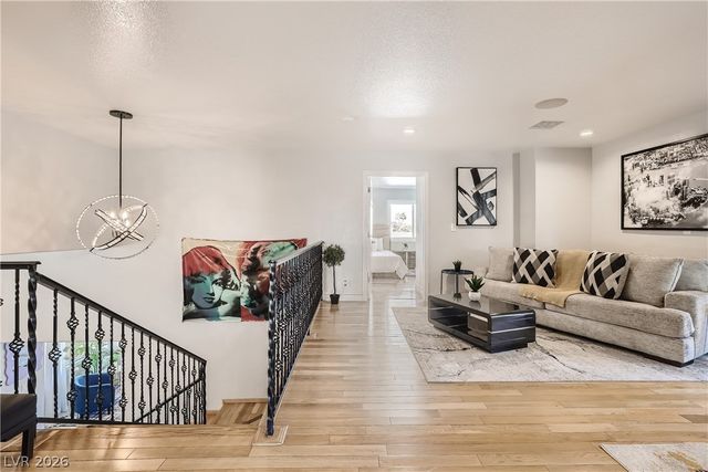 2890 Belcastro Street, Las Vegas, NV 89117