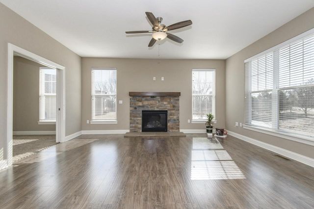 S77W14491 Independence COURT, Muskego, WI 53150