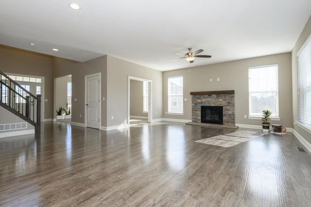 S77W14491 Independence COURT, Muskego, WI 53150