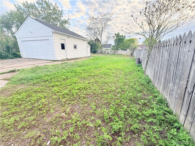 2410 Harlem Road, Cheektowaga, NY 14225