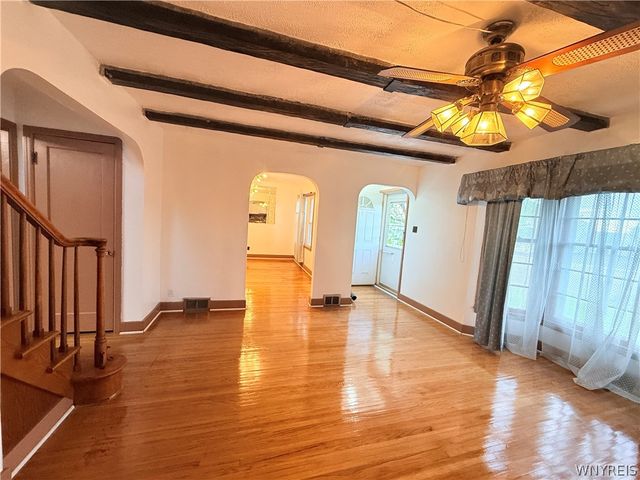 2410 Harlem Road, Cheektowaga, NY 14225