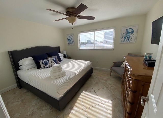 10265 GULF BOULEVARD B314, Treasure Island, FL 33706