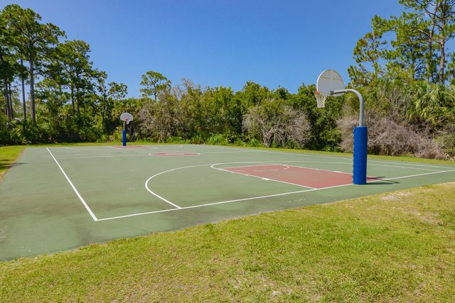 649 NE Bent Paddle Lane, Port St. Lucie, Port St Lucie, FL 34983