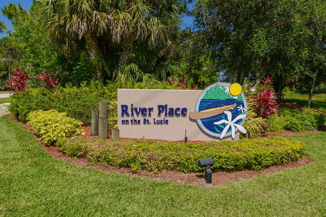 649 NE Bent Paddle Lane, Port St. Lucie, Port St Lucie, FL 34983