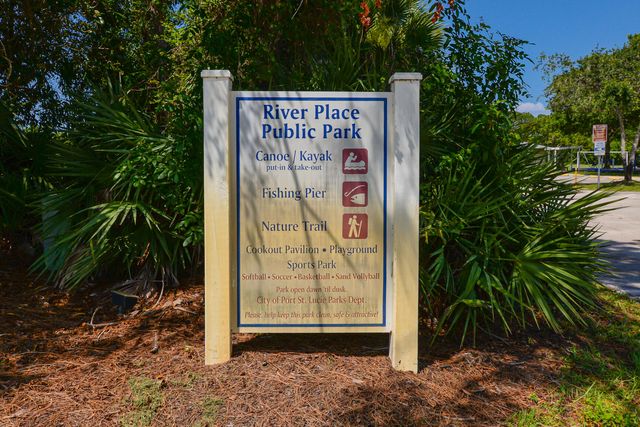 649 NE Bent Paddle Lane, Port St. Lucie, Port St Lucie, FL 34983