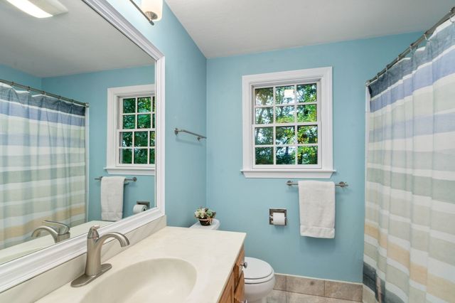165 Lockland Ave, Framingham, MA 01701