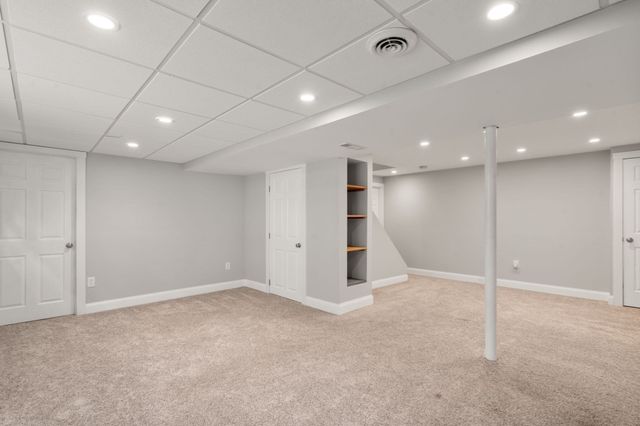 165 Lockland Ave, Framingham, MA 01701