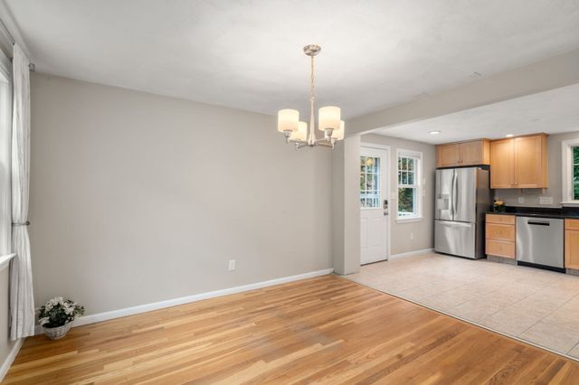 165 Lockland Ave, Framingham, MA 01701