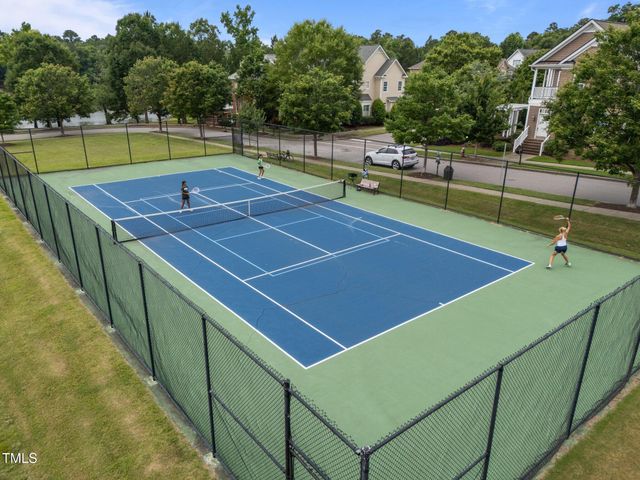 1600 Gathering Park Circle 304, Cary, NC 27519