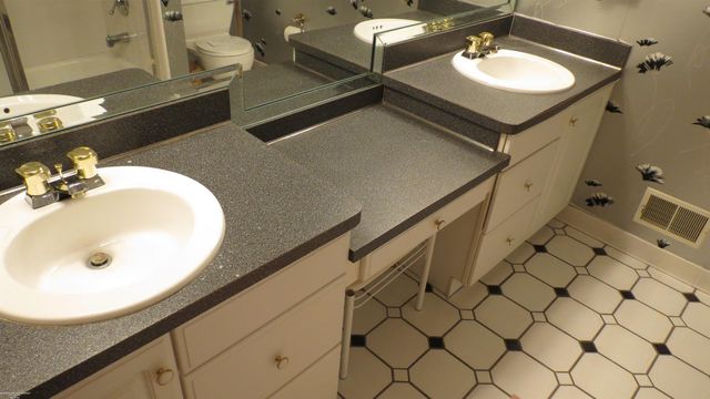 5500 Crystal Creek Lane, Washington Twp, MI 48094