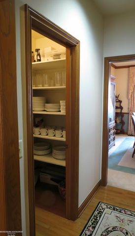 5500 Crystal Creek Lane, Washington Twp, MI 48094