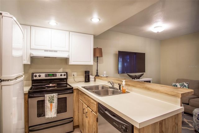 20800 RIVER DRIVE A16, Dunnellon, FL 34431