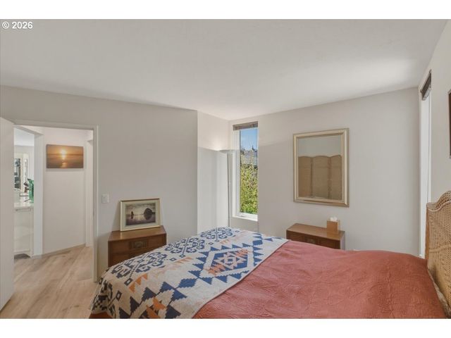 9180 KEYS Pl, Gleneden Beach, OR 97388
