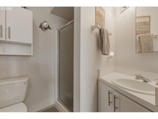9180 KEYS Pl, Gleneden Beach, OR 97388