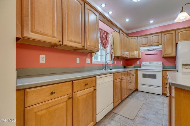 4303 Highway 11w, Blountville, TN 37617