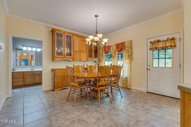 4303 Highway 11w, Blountville, TN 37617