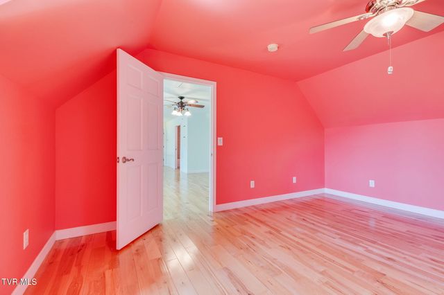 4303 Highway 11w, Blountville, TN 37617