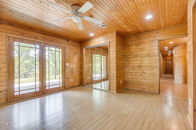 4303 Highway 11w, Blountville, TN 37617