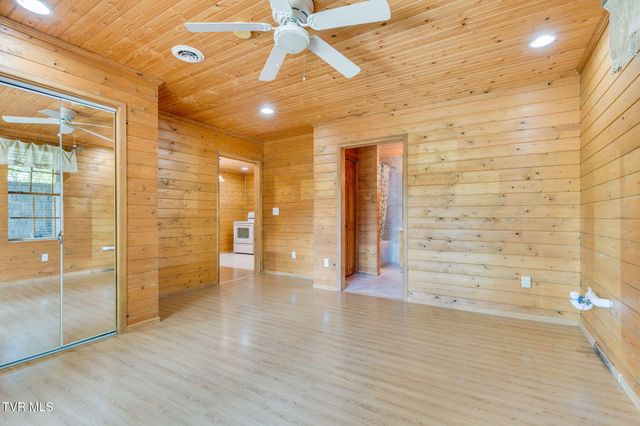 4303 Highway 11w, Blountville, TN 37617