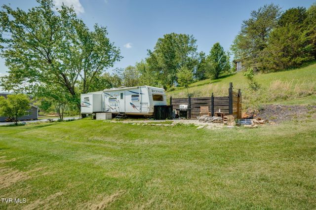 4303 Highway 11w, Blountville, TN 37617