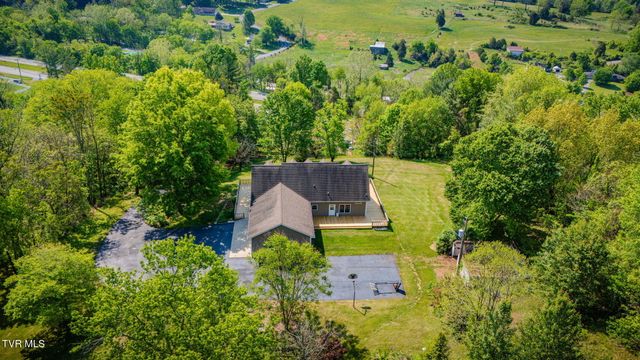 4303 Highway 11w, Blountville, TN 37617