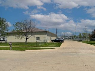 2740 Stonegate Court, Hiawatha, IA 52233