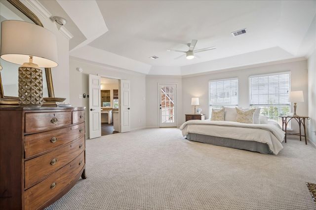 4800 Holly Street, Bellaire, TX 77401