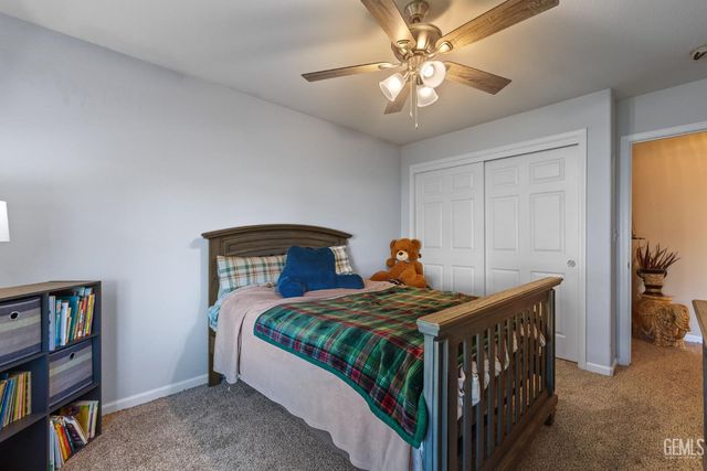 11415 Mercatello Avenue, Bakersfield, CA 93312