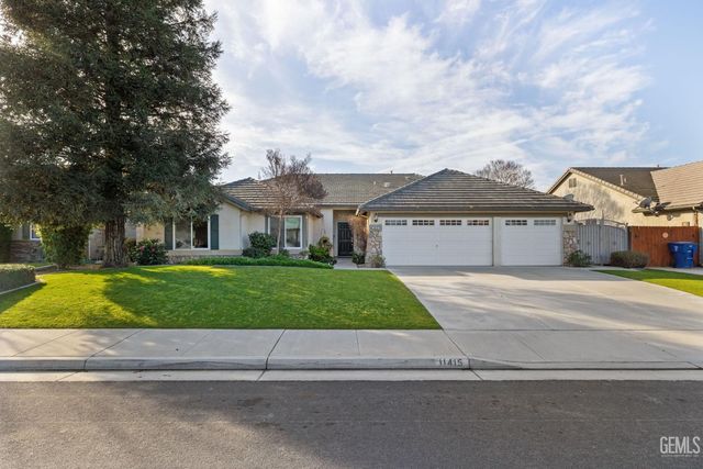 11415 Mercatello Avenue, Bakersfield, CA 93312