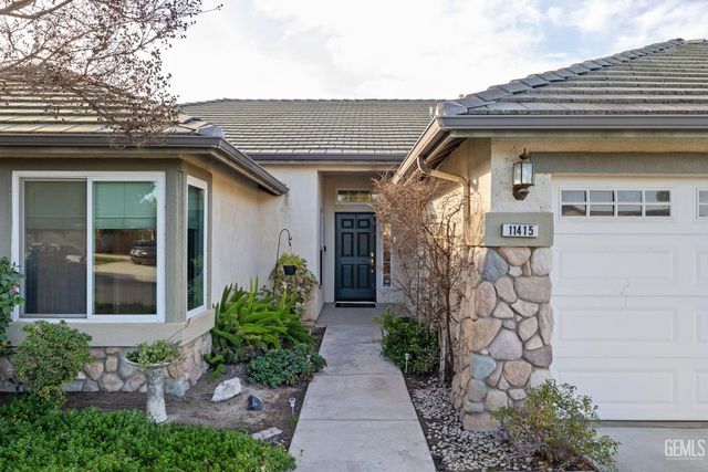 11415 Mercatello Avenue, Bakersfield, CA 93312