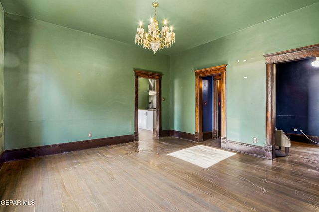 1117 ARIZONA Avenue, El Paso, TX 79902