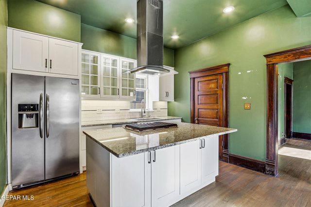 1117 ARIZONA Avenue, El Paso, TX 79902