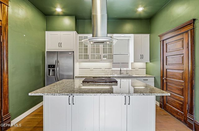 1117 ARIZONA Avenue, El Paso, TX 79902