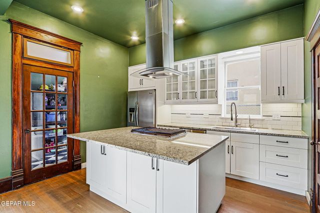 1117 ARIZONA Avenue, El Paso, TX 79902