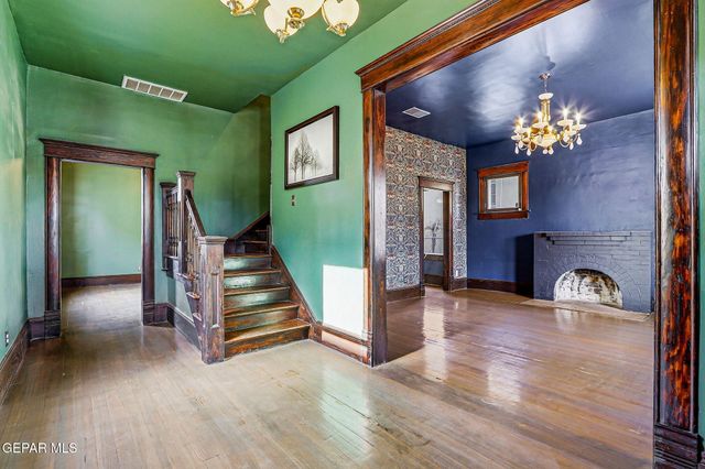 1117 ARIZONA Avenue, El Paso, TX 79902