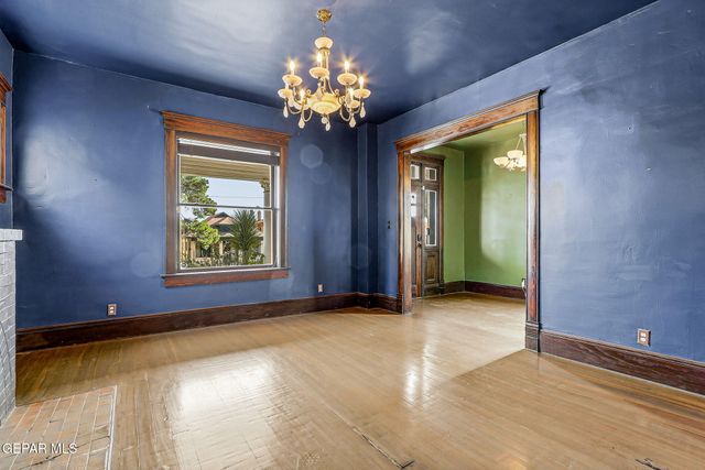 1117 ARIZONA Avenue, El Paso, TX 79902