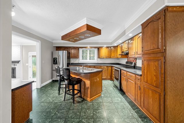 12246 Mj Boyd Rd, Crofton, KY 42217