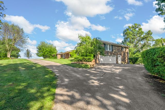 12246 Mj Boyd Rd, Crofton, KY 42217