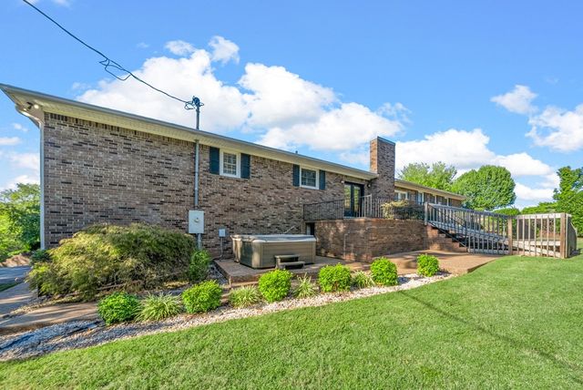 12246 Mj Boyd Rd, Crofton, KY 42217