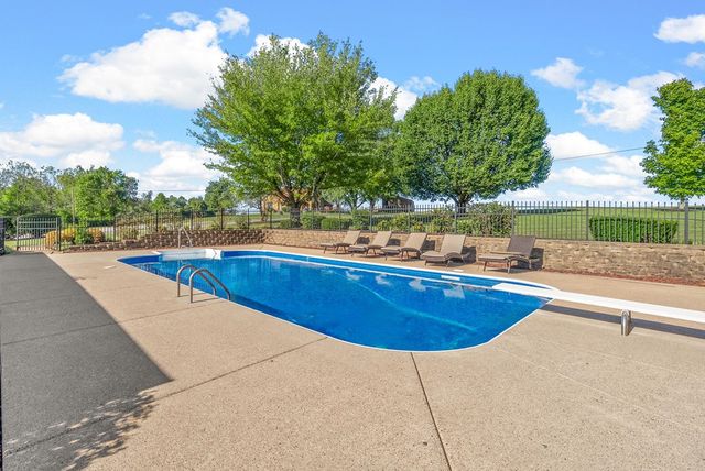 12246 Mj Boyd Rd, Crofton, KY 42217