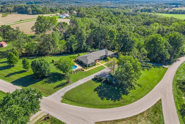 12246 Mj Boyd Rd, Crofton, KY 42217