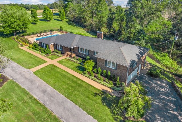 12246 Mj Boyd Rd, Crofton, KY 42217